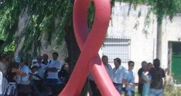 HIVida expuso sus problemas a concejales