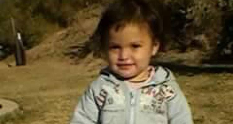 Sepultaron a Jennifer, la nena de tres años que murió en Villa Jardín