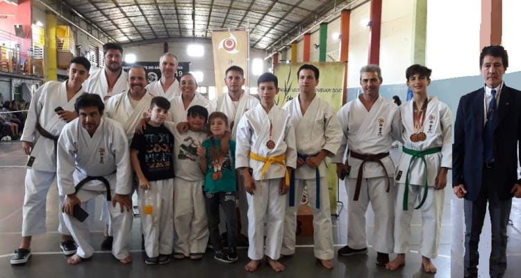 La escuela de Mitre cerró la temporada con 16 podios en Ituzaingó