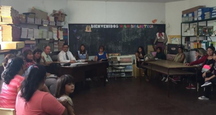 Jefatura Distrital busca garantizar el dictado de clases de los alumnos de Los Laureles