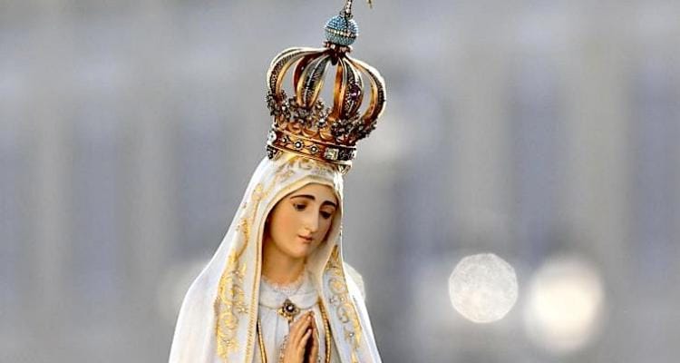 La Virgen de Fátima estuvo en Castro y esta tarde llega a San Pedro