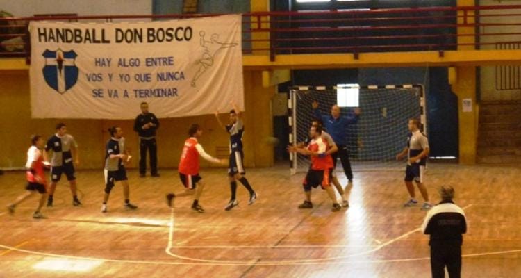 Handball: Dos triunfos para el CEF