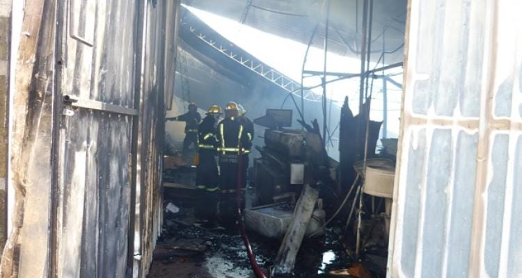 Incendio en Pellegrini al 2700: “Es falso que haya medidores compartidos”