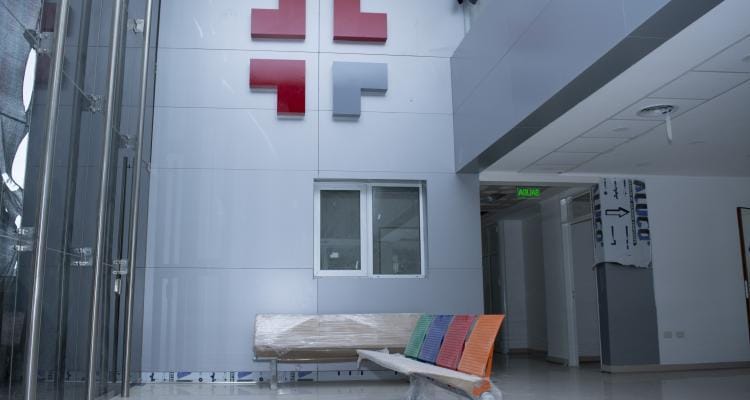 Charla sobre vértigo y prevención de caídas en el Hospital Sadiv