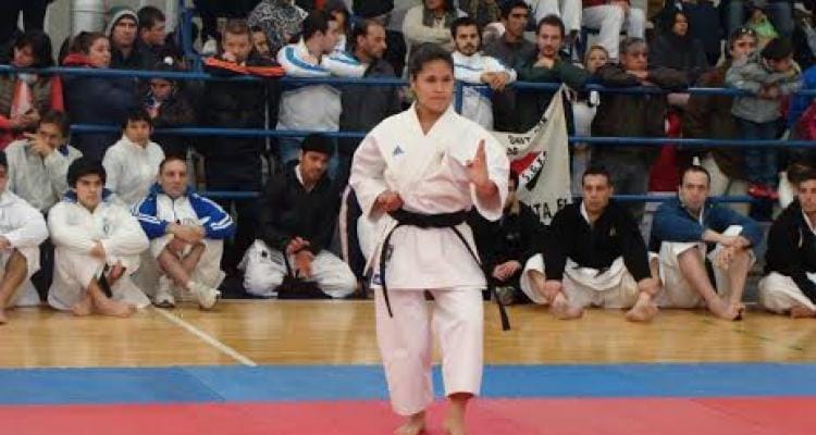 Karate:  14 medallas para la ASK
