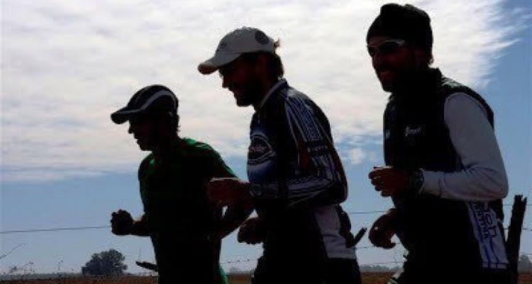 Ultramaratón en defensa de la infancia parte en San Pedro y termina en Buenos Aires