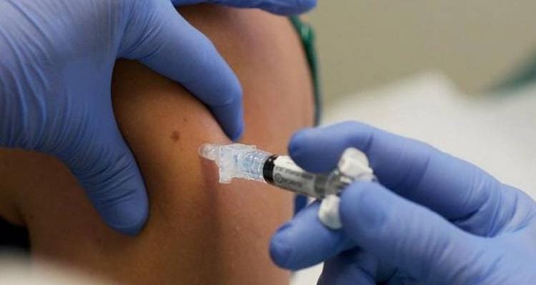 Continúa la vacunación antigripal en el Hospital, Centros de Salud y localidades