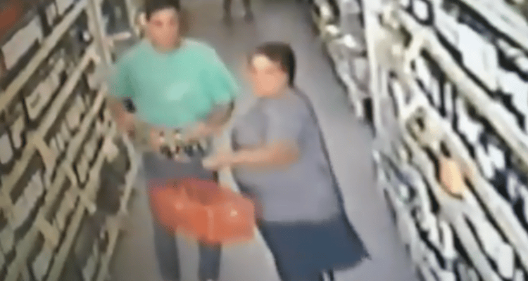 Madre e hijo son los que robaron fernet en el supermercado y fueron reconocidos en el video