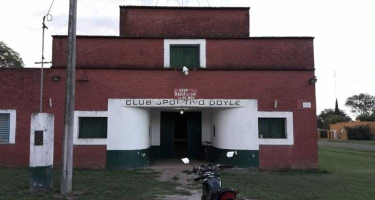 Pueblo Doyle: Recuperaron el club Sportivo