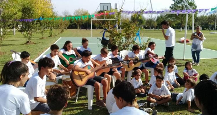 “Polideportivo del Paraná”: Inauguraron el playón de Vuelta de Obligado
