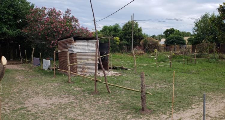Usurpaciones: pocas parcelas quedan habitadas en el terreno de Peña