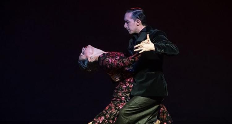 Clase de tango en el Club de Jubilados con Betsabet Flores, este domingo