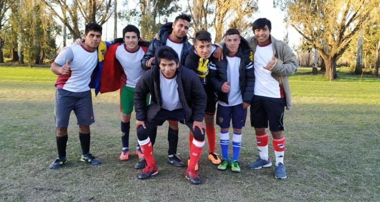 Juegos Bonaerenses 2019: Un plantel +17 de la Escuela Nº 502 clasificó a la Etapa Final en fútbol 5