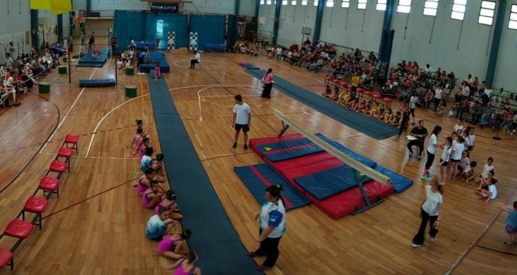 La Escuela Lina Anggeli realizó un torneo amistoso en el Estadio Municipal