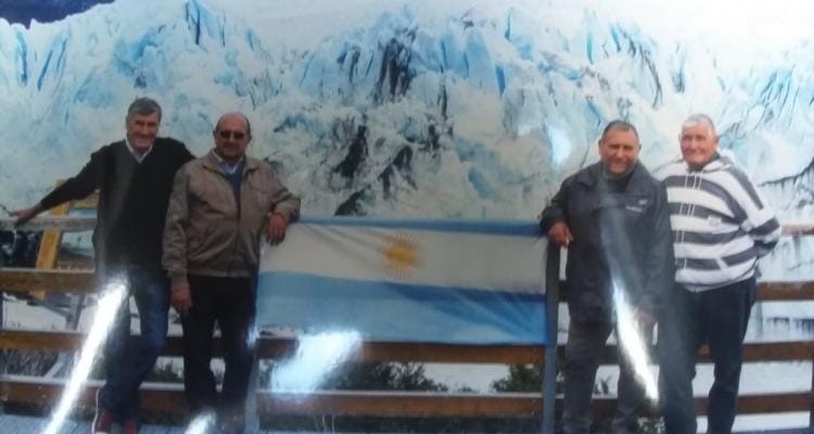 Jubilados de travesía: Tras disfrutar los glaciares, continúan hacia Ushuaia
