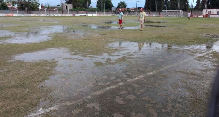 Torneo de Clubes 2020: La lluvia anegó el Complejo Jorge Suárez y se suspendió Paraná-Banfield