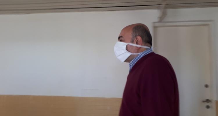 Paciente rosarino con fiebre: Sualdea aseguró que lo atendieron por la tarde y Fiscalía lo desmintió