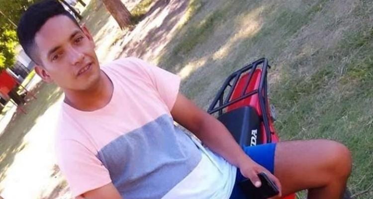 Falleció Bruno Salomón, el joven que chocó en moto contra un árbol