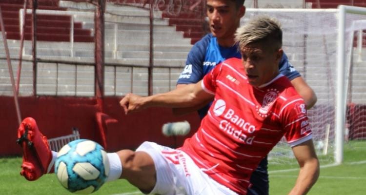 [VIDEO] Liga Profesional: Recuperado de su lesión, Sebastián Ramírez volvió a jugar con Huracán y marcó un golazo en un amistoso