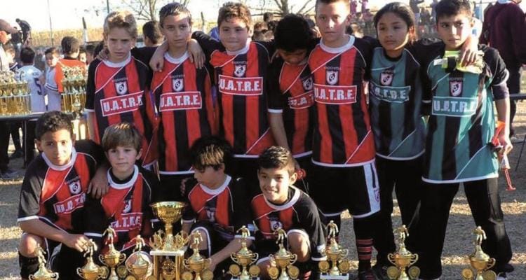Cinco años atrás, la selección 2004 de la Liga Infantil arrasó en el Provincial de San Nicolás y gritó campeón