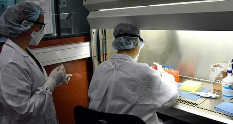 Sin resultados del Malbrán, confirmaron 3 nuevos casos de laboratorios privados y enviaron 81 muestras a análisis