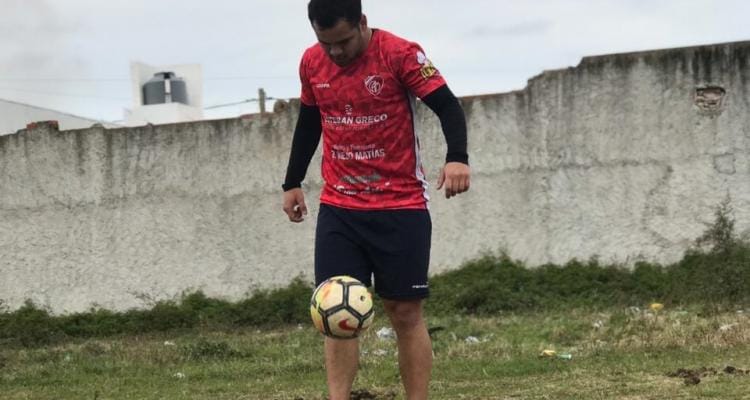 Torneo de Clubes 2020: Lisandro Lafalce superó una fractura en su pie derecho y volvió a entrenar