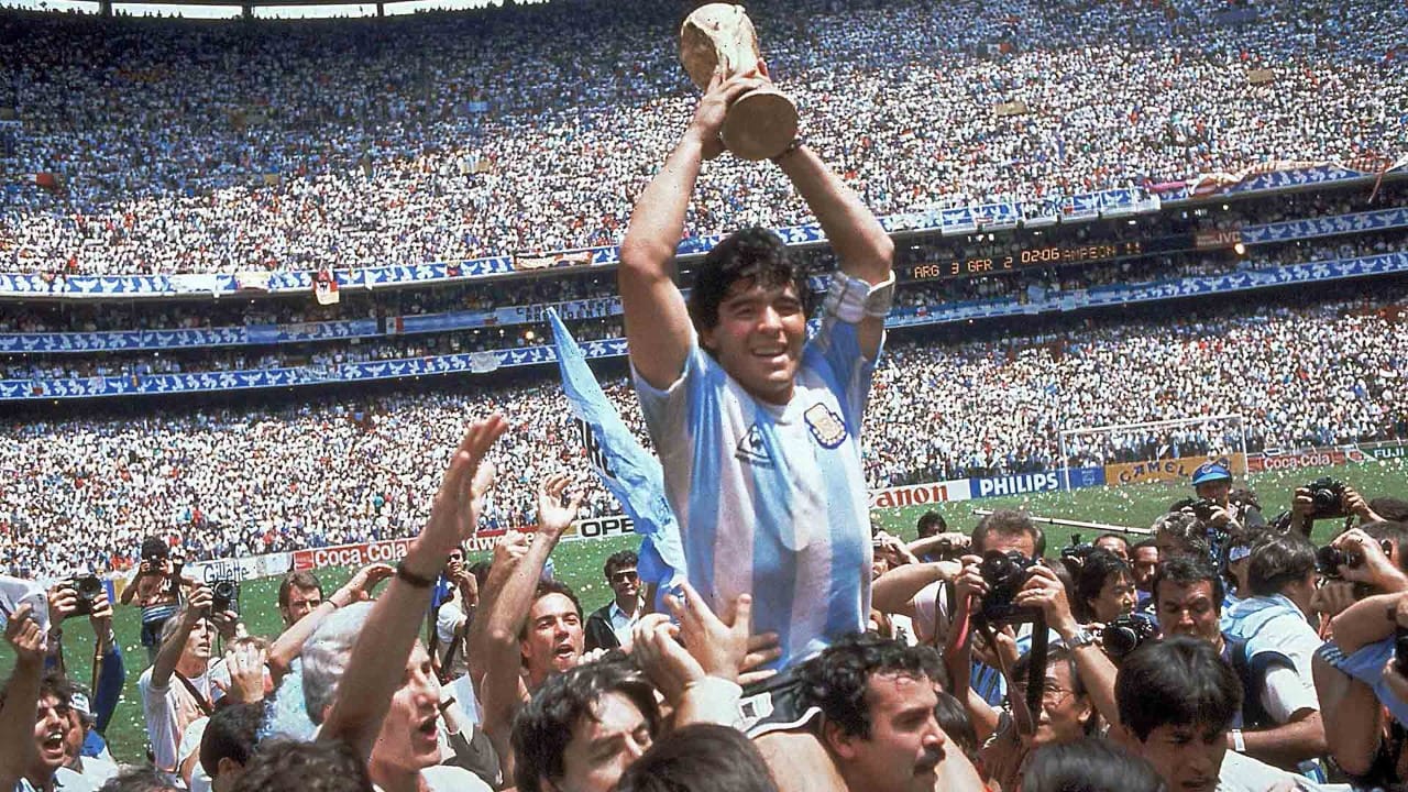 San Pedro despide a Maradona: ¿Tenés algún recuerdo con él para compartir?