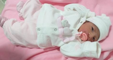Nacidos en cuarentena: bienvenida, Emilia