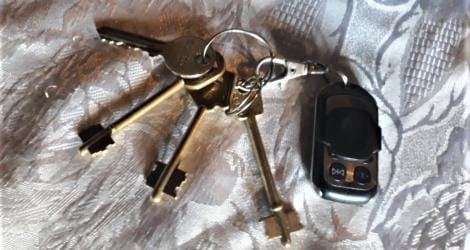 Sandra busca al dueño de estas llaves