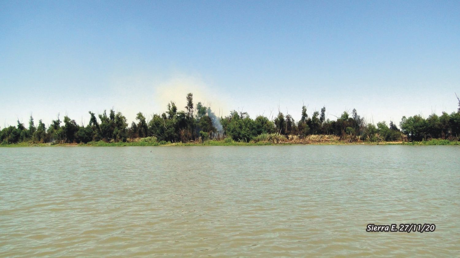 Incendios en la zona de islas: Kicillof declaró la “emergencia ambiental” en el delta, lo que incluye a San Pedro