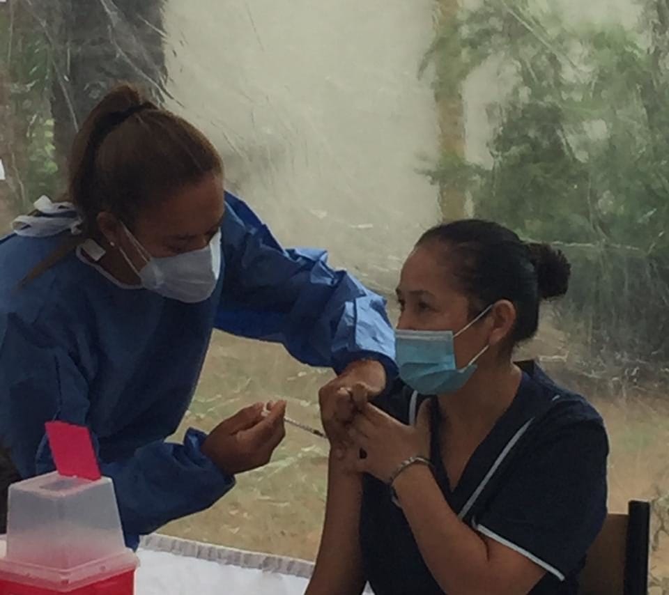 La historia de Valeria Aguilera, la enfermera que aplicó las primeras vacunas contra el coronavirus en San Pedro
