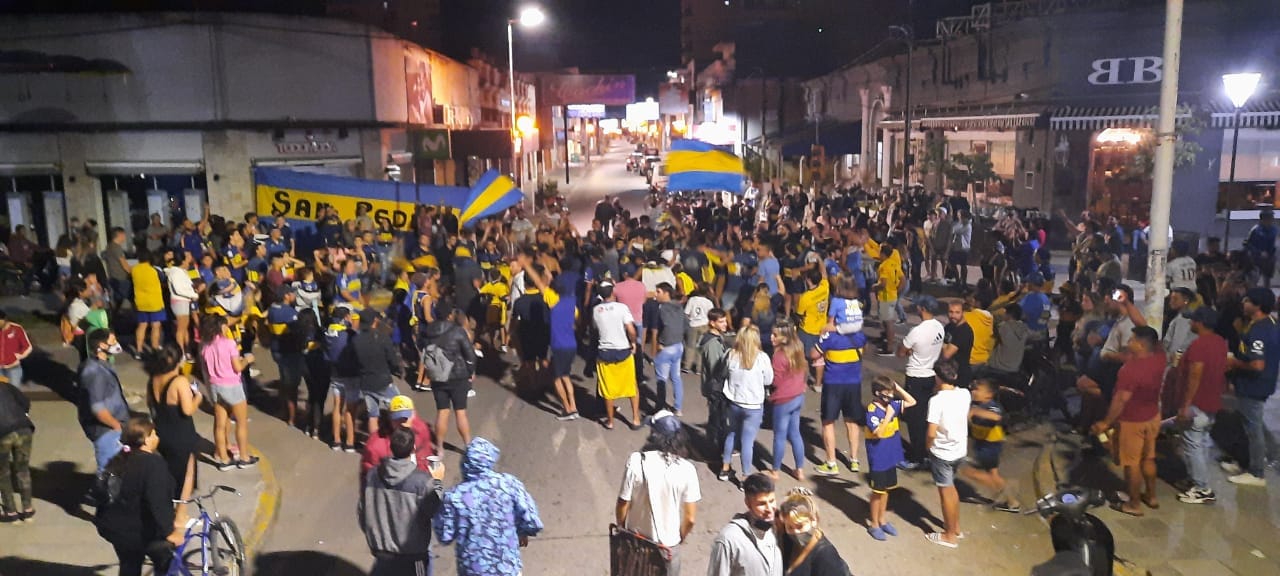 Boca fue campeón de la Copa Diego Maradona e hinchas sampedrinos festejaron en la peatonal