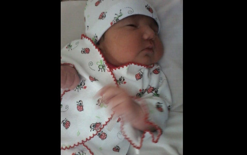 Nacimientos: bienvenida Amira