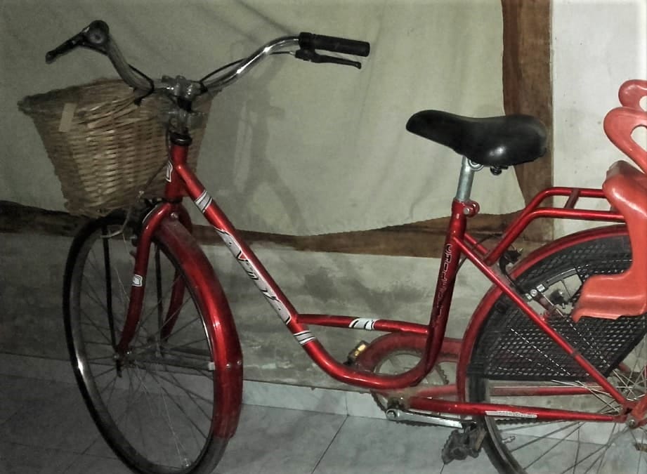 Recuperaron la bicicleta robada afuera de una carnicería
