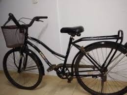 Le robaron la bicicleta que usaba para ir a trabajar