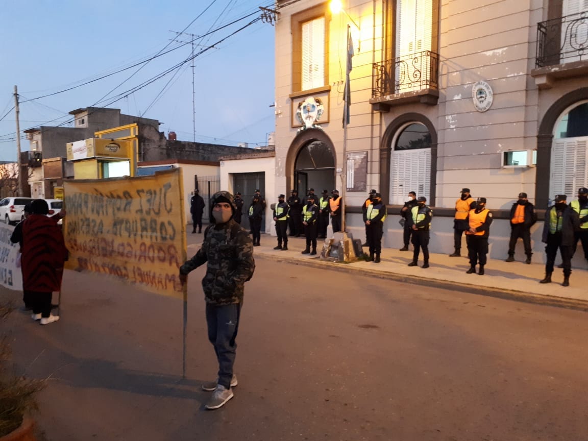 Manifestación de familiares de Germán Lópes García, el hombre que murió tras ser golpeado por la Policía
