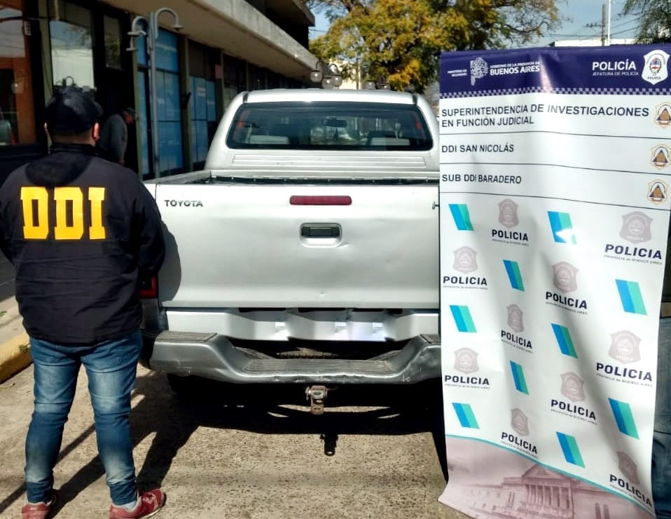 Recuperan en Santa Lucía una camioneta robada en Baradero