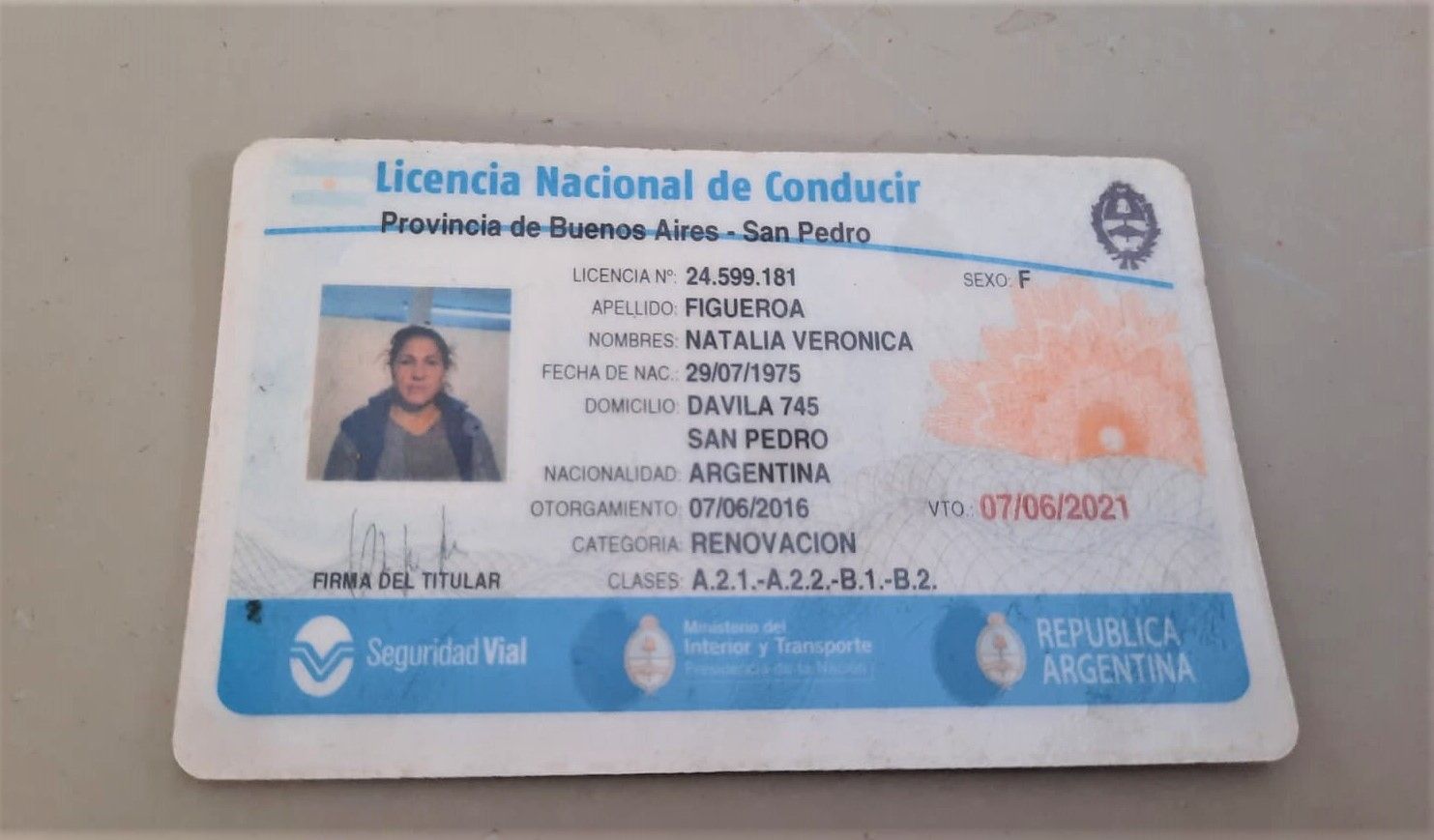 Encontraron licencia de conducir de Natalia Figueroa