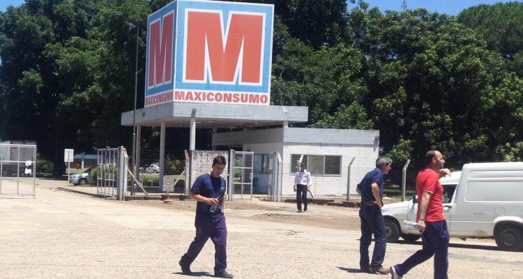 Banda armada intentó robar en la planta de Maxiconsumo