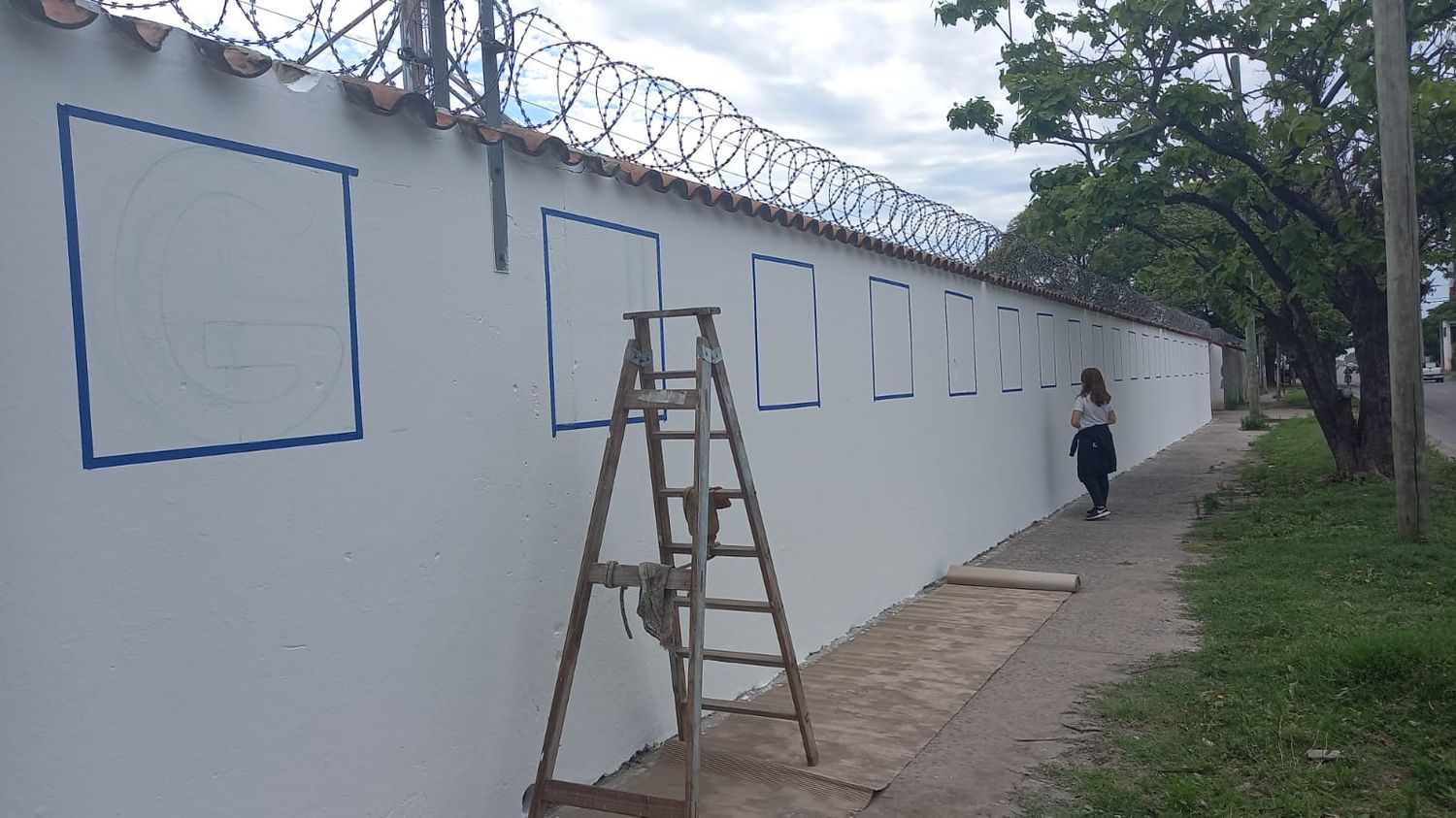 Pintan un “mural inclusivo” en las paredes de Ramón Rosa en Juan B. Justo y Pellegrini