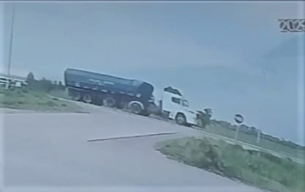 Robo de camiones: declararon el playero y el policía que trabajaban en la estación de servicio al momento del hecho