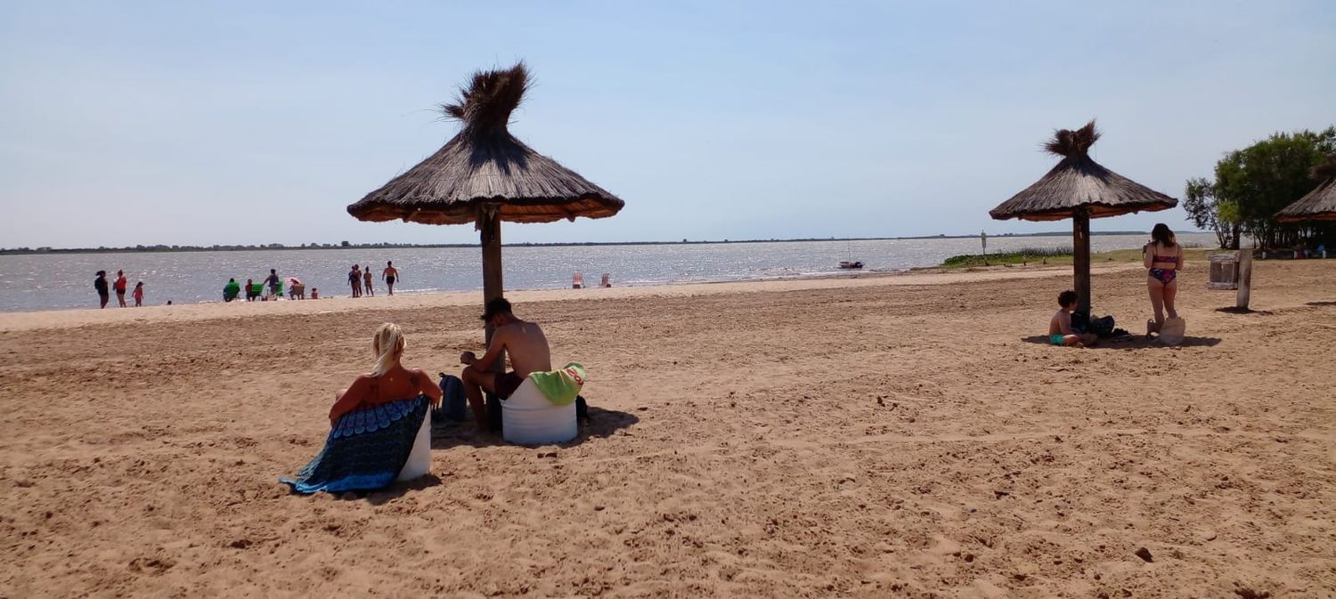Así está la playa de Vuelta de Obligado: las recomendaciones de los guardavidas
