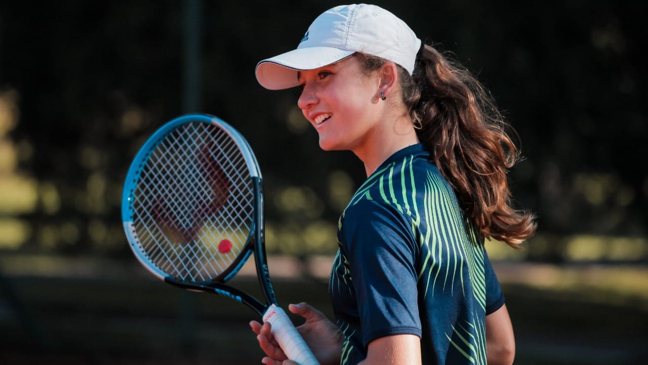 Tenis: Candela Vázquez venció a Merlo y sumó sus primeros puntos WTA