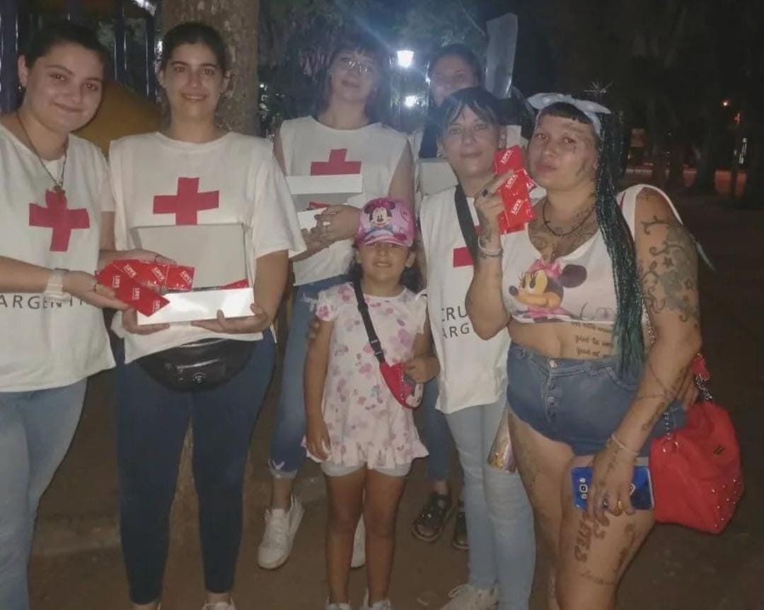 Cruz Roja: La Chabona se sumó a la campaña por el día del condón