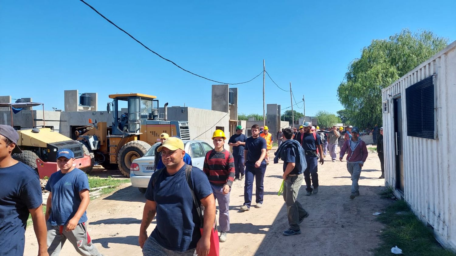 84 viviendas: trabajadores de cooperativa Grupo Alfa volvieron al paro de actividades