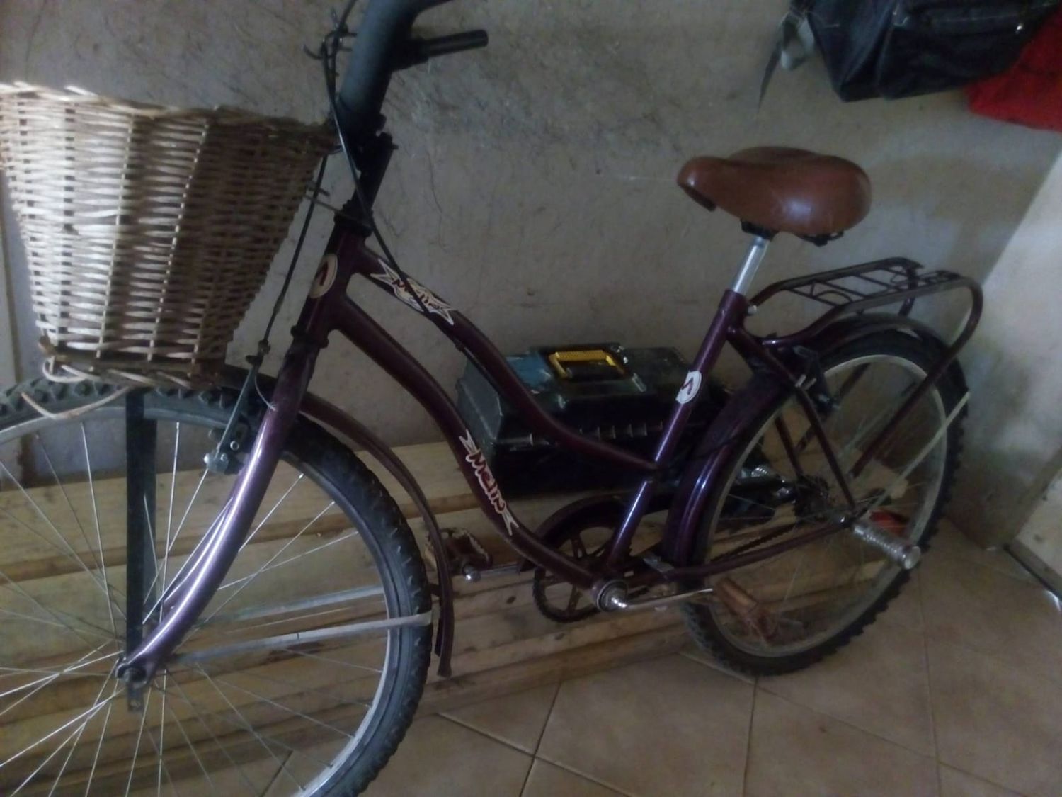 Sigue el robo de bicicletas: se la llevaron de afuera de Anses y la buscan