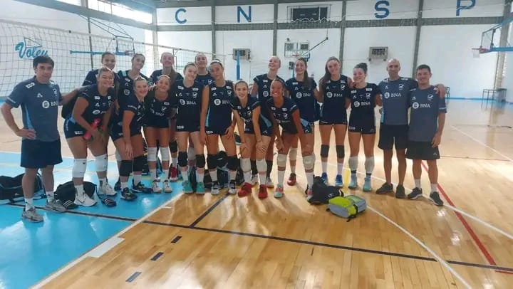 La selección Argentina de Vóley femenino Sub 19 ya se entrena en el Club Naútico