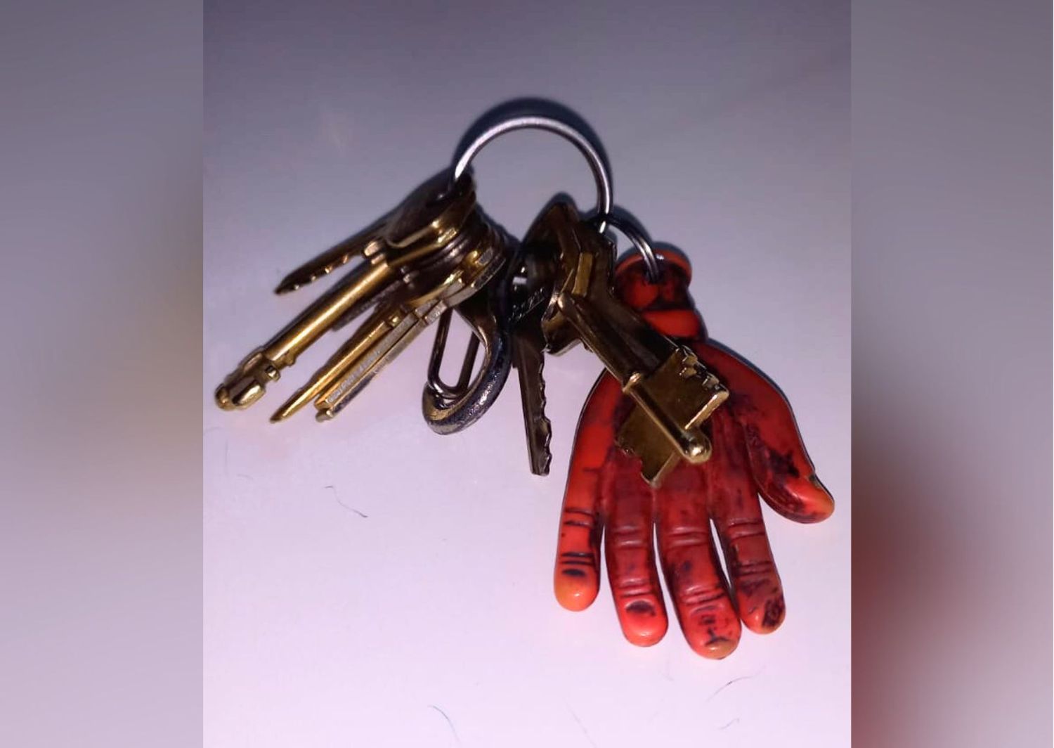 Encontraron estas llaves en calle Belgrano
